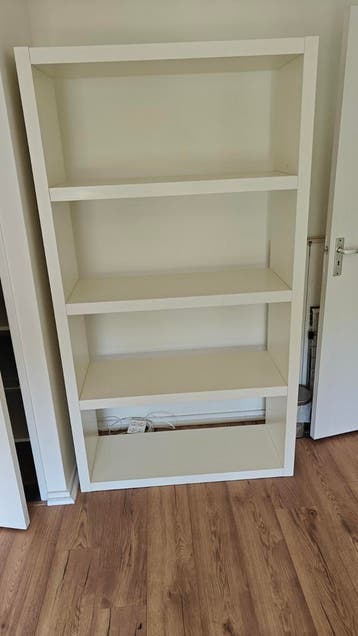 Gratis Ikea kast