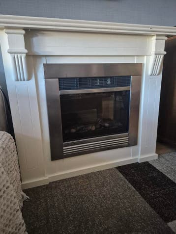 Decoratieve elektrische sfeerhaard - vlamfunctie werkt