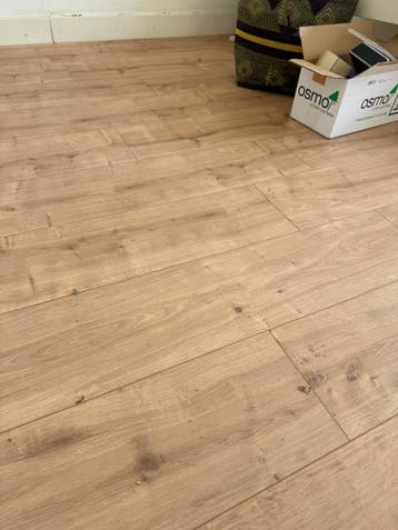 Gratis laminaatvloer, ongv 55 m2 + ondervloer