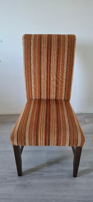 5 Gratis eetstoelen moeten weg!