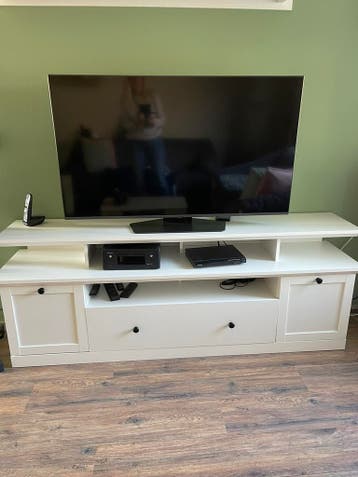 Tv kast wit gratis