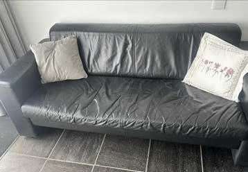 Gratis ophalen: Zwarte echt leren 3-zits bank