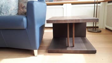 houten bijzettafel  GRATIS