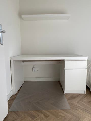 GRATIS IKEA Malm Bureau 140x65