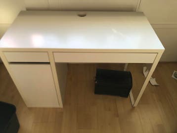 Wit IKEA Bureau - 105x50x75 cm - Gebruikt maar goed