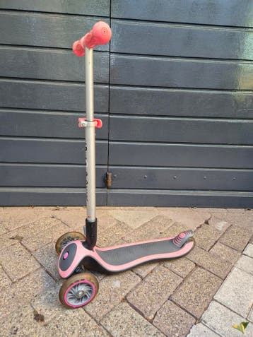 Gratis: Rose Globber Step met mankement