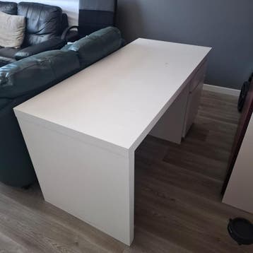 Wit bureau met opbergruimte - 140x65x72cm