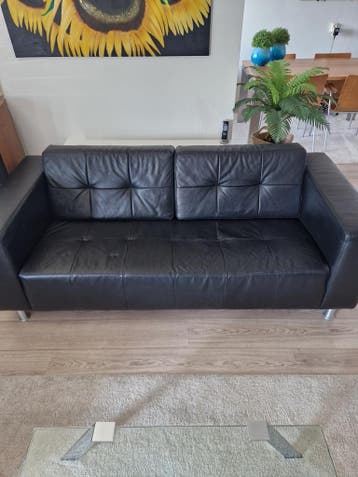 Gratis zwart echt ledere 2,5 zitter Bijenkorf-bank