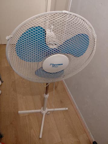 Grote verstelbare ventilator