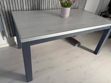 Gratis Moderne eettafel 160x90x78 cm - Grijs/Wit
