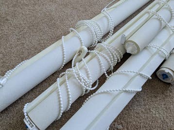 Gratis rolgordijnen crèmekleurig (5 stuks)