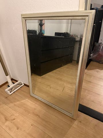 Spiegel - GRATIS OPHALEN!