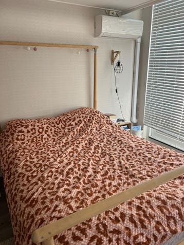 IKEA Tweepersoonsbed 140x200 cm - Houten Frame