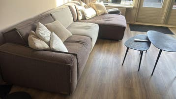 Gratis bank ( ophalen op 4 mei )