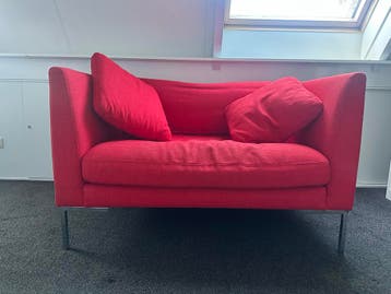Comfortabele rode Love Seat - perfect voor twee