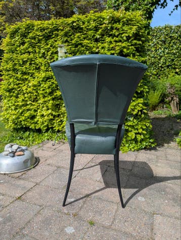 Gebruikte Young International keukenstoelen, leer