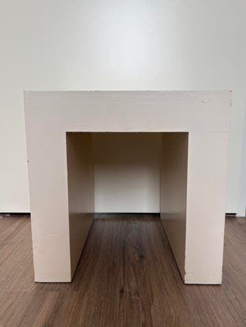 Witte bijzettafel - gratis