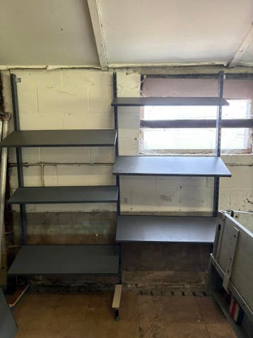 Stelling/display boeken of reclame etc.