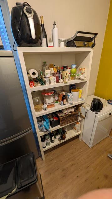 Gratis witte voorraadkast (zonder inhoud) - 30 april