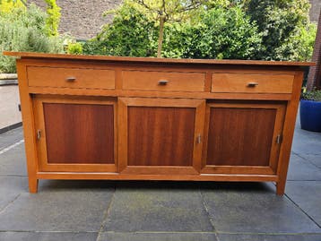 dressoir van kersenhout
