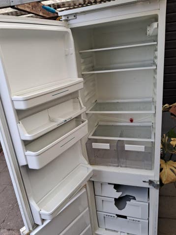 Gratis Etna inbouw koel-vriescombinatie (lades kapot)