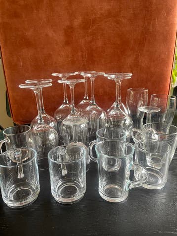 GRATIS Diverse glazen: wijnglazen, bierglazen, theeglazen