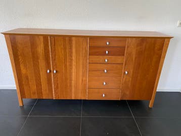 Dressoir en sidetable - gratis af te halen