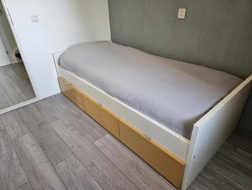 Eenpersoonsbed incl. matras - gratis afhalen ivm verhuizing