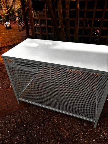 Gratis af te te halen: bureau leuk voor kinderkamer