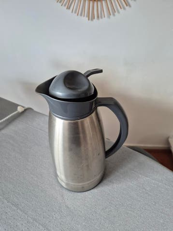 Gratis af te halen: Gebruikte koffiekan