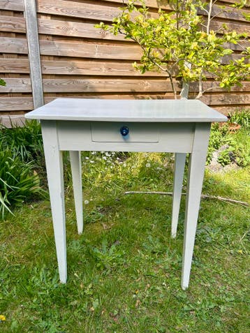 Opknapper: sidetable