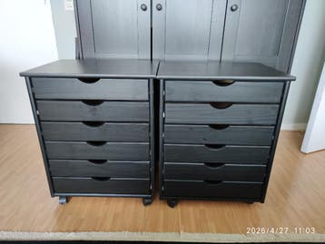 Ladekasten twee stuks zwart hout