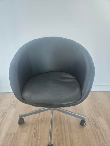 Gratis af te halen - zwarte bureaustoel