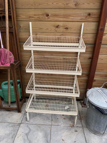 Winkelrek 120x62x46 cm - Wit metaal met 4 etages