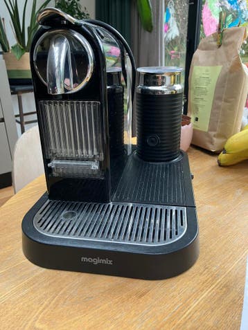 Magimix Nespresso en melkopschuimer