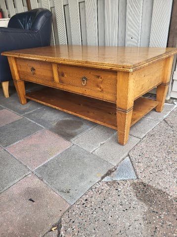Oudgrenen Salontafel