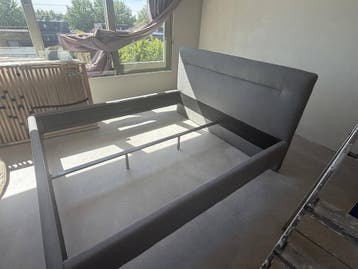 Gratis op te halen - bed van Swiss Sense - 180 x 200