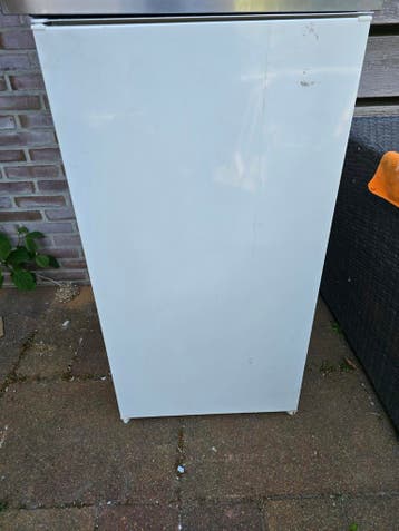 Koelkast met Vriesvak - gebruikt, gratis op te halen.