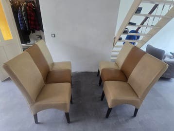 Gratis op te halen stoelen, gebruikt maar heel