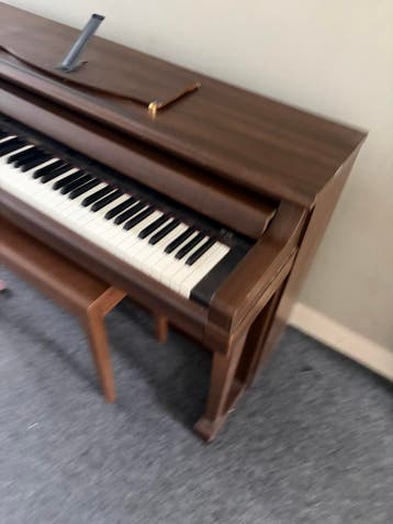 Gratis piano keyboard - moet weg voor donderdagmiddag