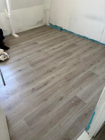 GRATIS AF TE HALEN! Laminaat vloer