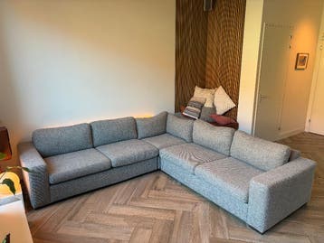 Hoekbank 285 x 285 cm - Gratis op te halen 5 mei