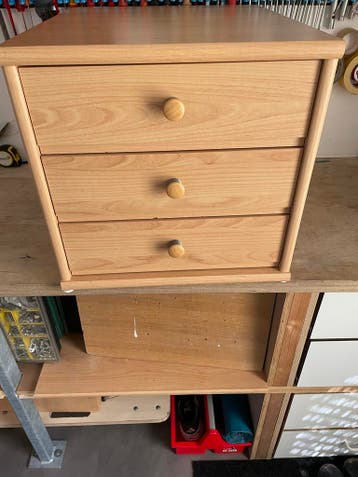 Houten ladekastje met 3 laden - GRATIS AFHALEN