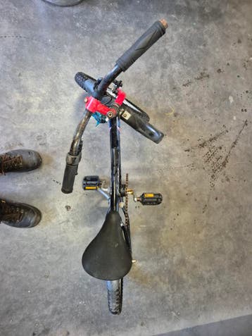 Kinderfiets Limit 1600 - 16 inch