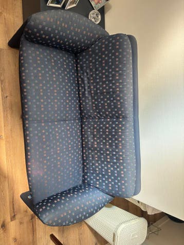 Comfortabele Leolux driepersoonsbank met uniek patroon