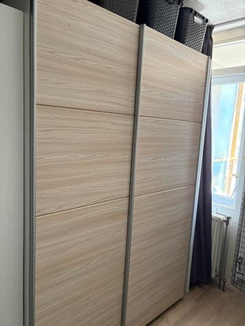 2 kasten gratis af te halen - zelf demonteren