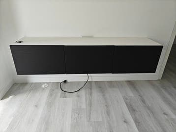 IKEA Besta tv meubel wit met zwarte deuren