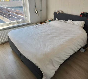 Gratis Tweepersoonsbed Boxspring 160x200cm met hoofdbord