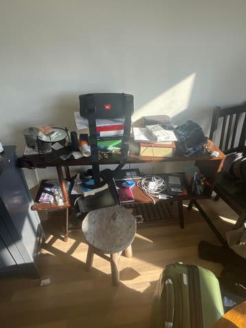 NOW GRATIS houten bureau/sidetable met opbergruimte SHELF