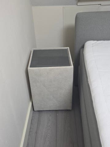 2x Nachtkastje gratis af te halen